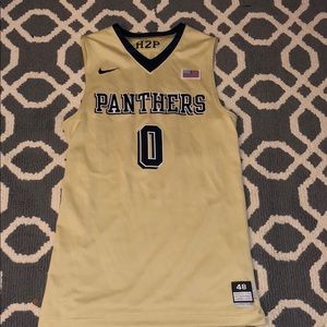 Pitt basketball jersey